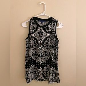 Apt 9 white and black top, size small. Never worn!